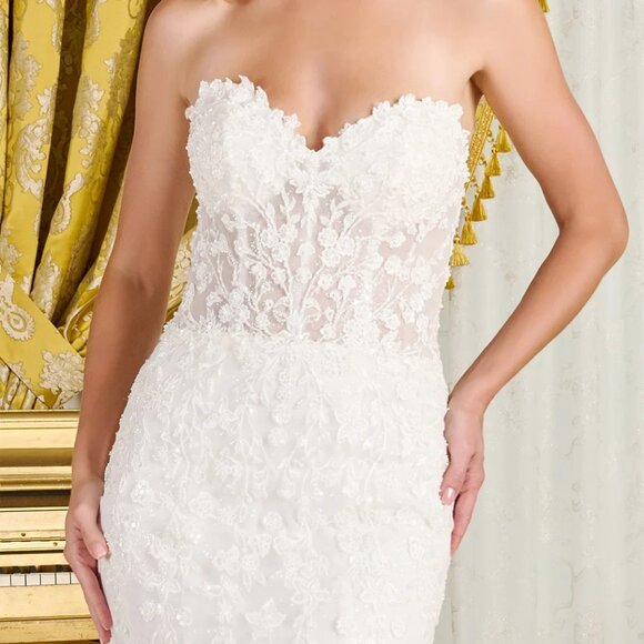 New Off White Bridal Gown w/ Delicate Floral Embroidery & Removable Top GL3830 - Picture 5 of 17